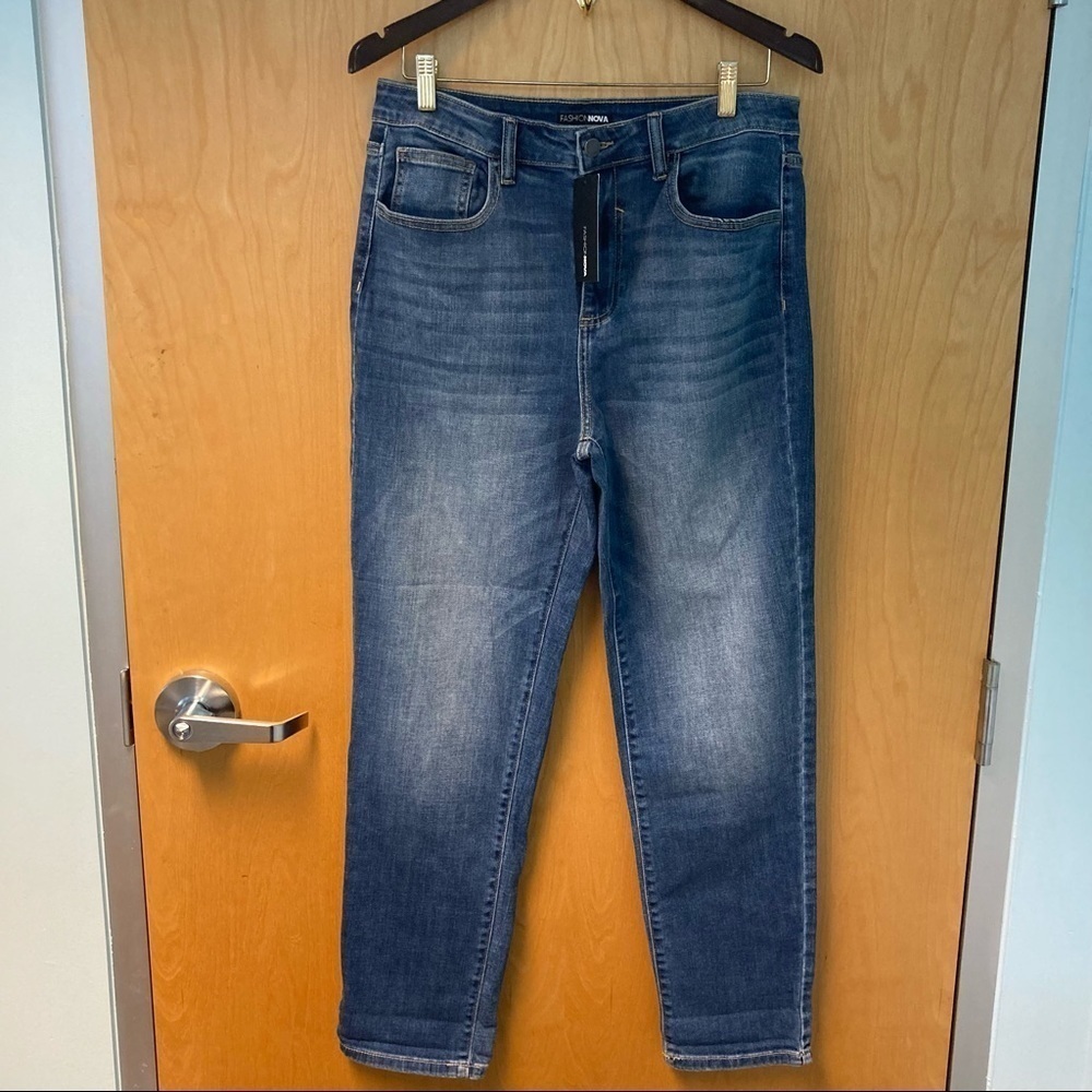 FASHION NOVA Sz 11 High Rise Boyfriend Jeans Mid-Wash NWT